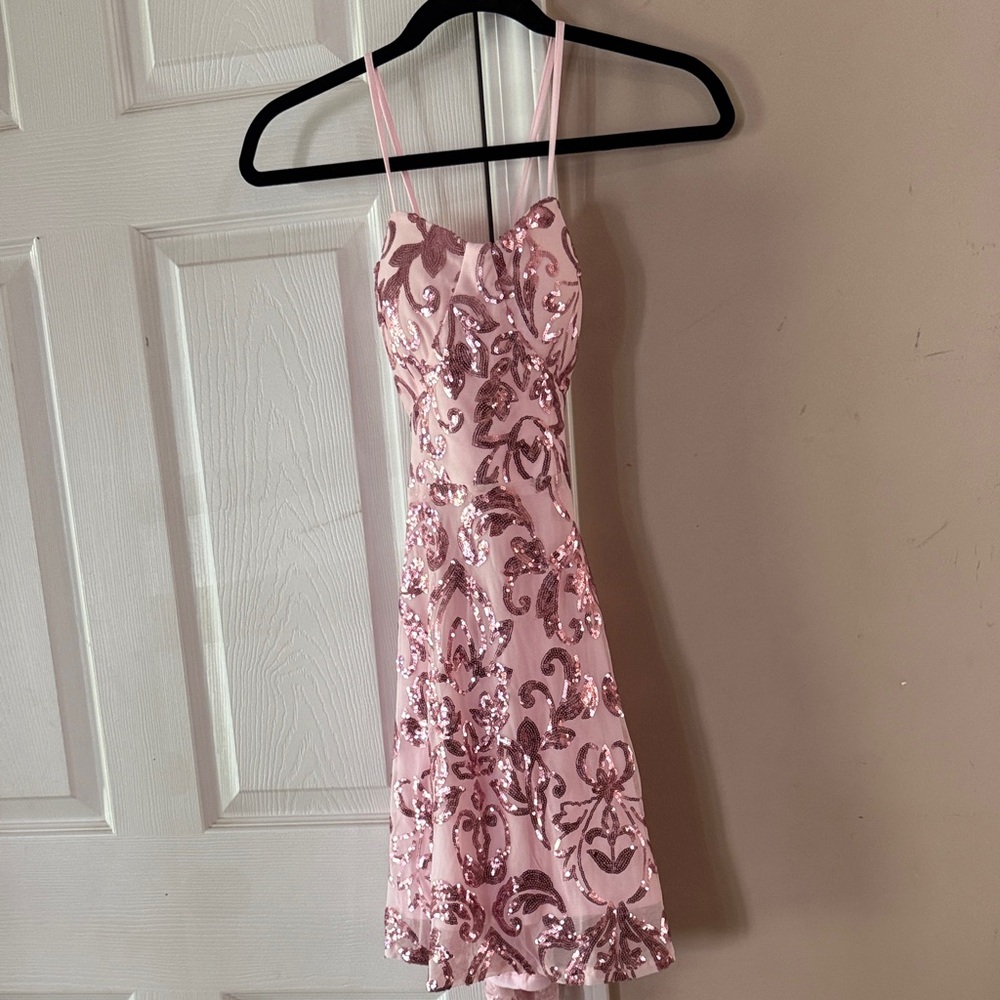 Elegant Pink Sequin Dress